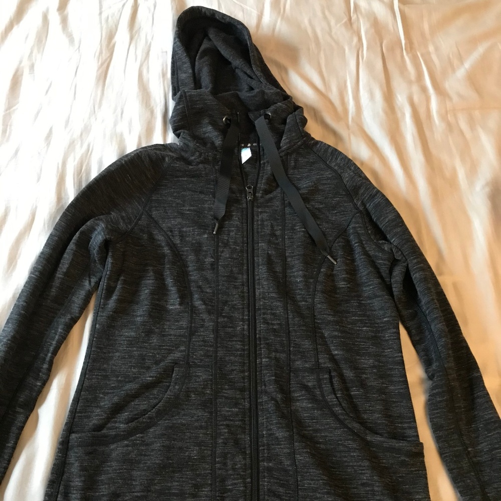 Free2B Women’s Grey Hoodie Sweatshirt Activewear